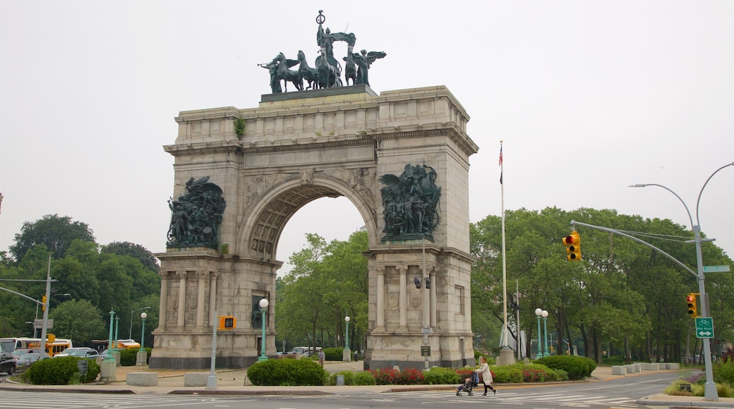Soldiers and Sailors Memorial Arch