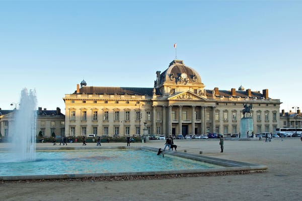Sunset over the Ecole Militaire, Joffre square in Paris 7th arrondissement.