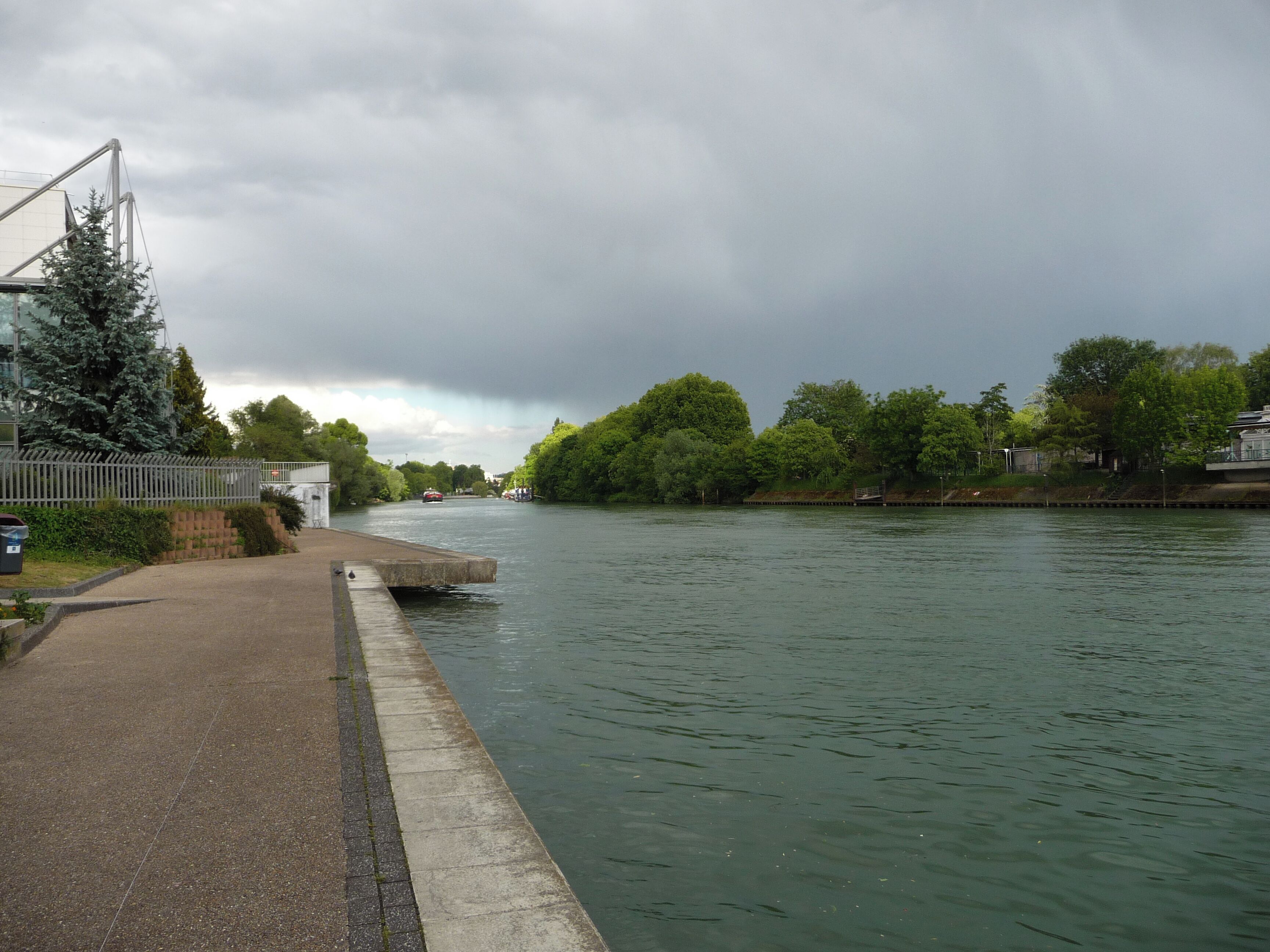 Marne River, Val-de-Marne, France.