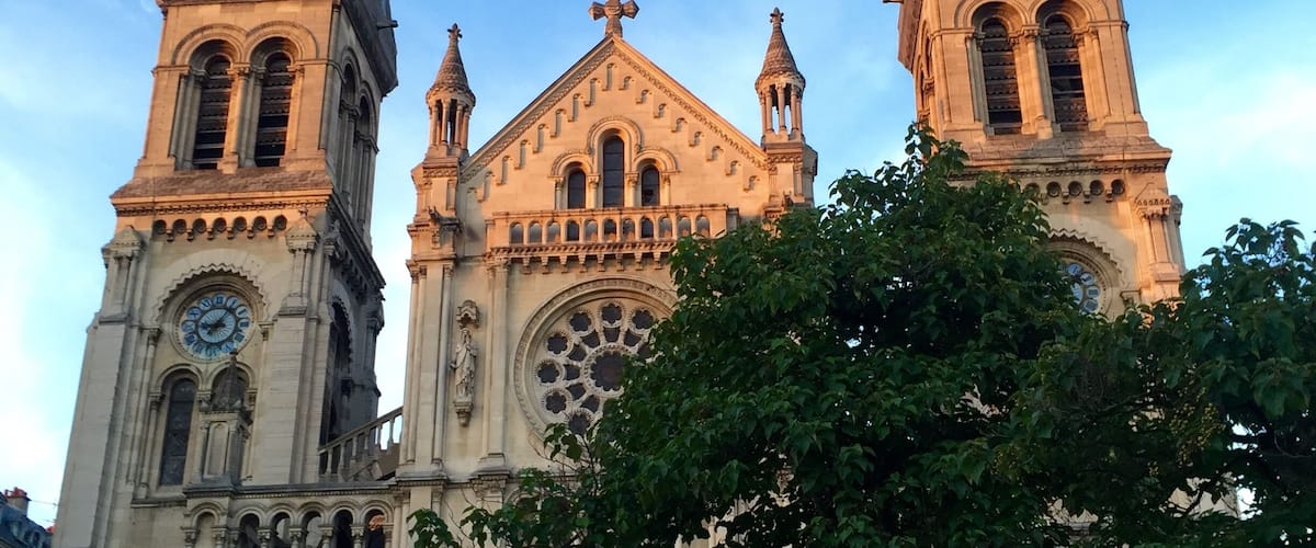 This building is indexed in the Base Mérimée, a database of architectural heritage maintained by the French Ministry of Culture, under the reference PA00086533 .