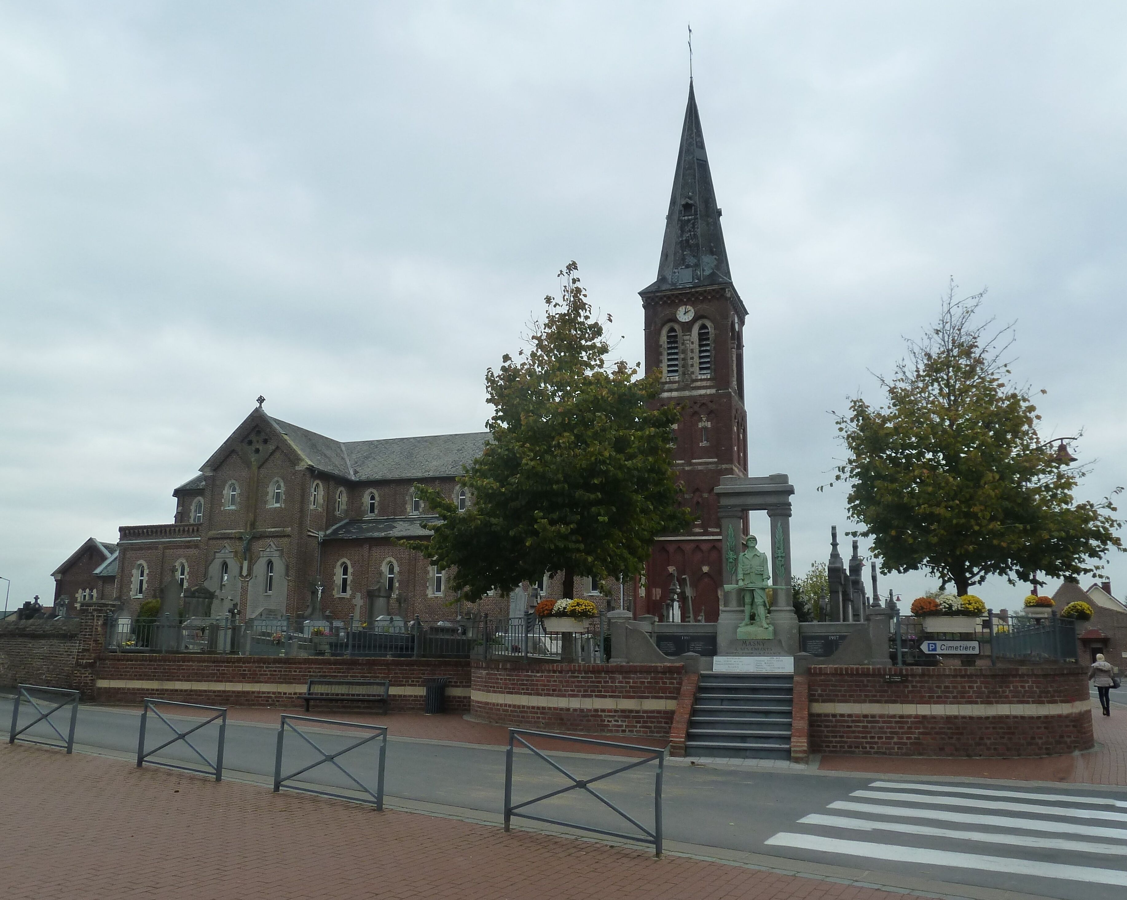 Masny (France, dépt. Nord), l'église Saint-Martin