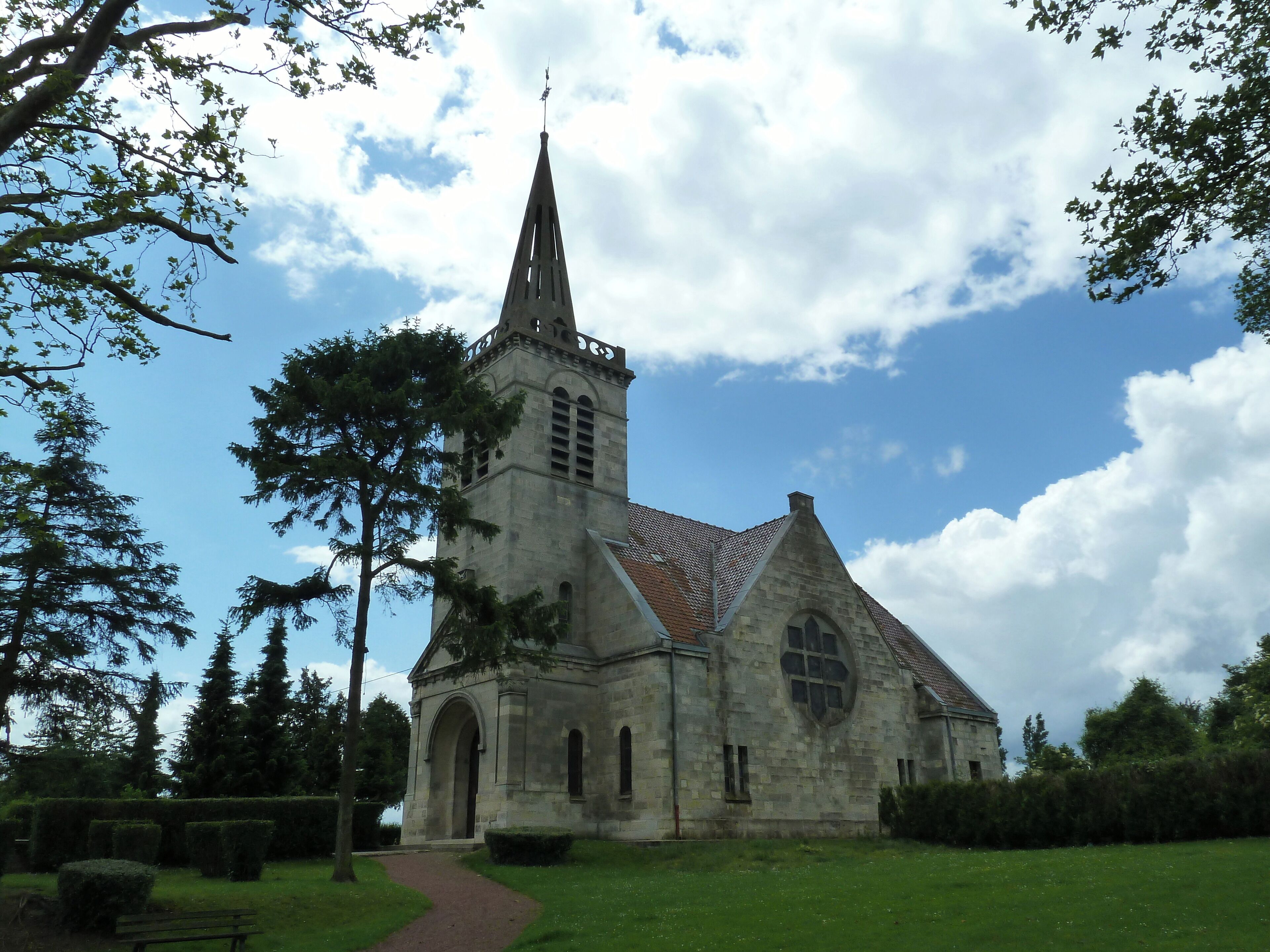 L’église de Chérisy Pas-de-Calais.- France.