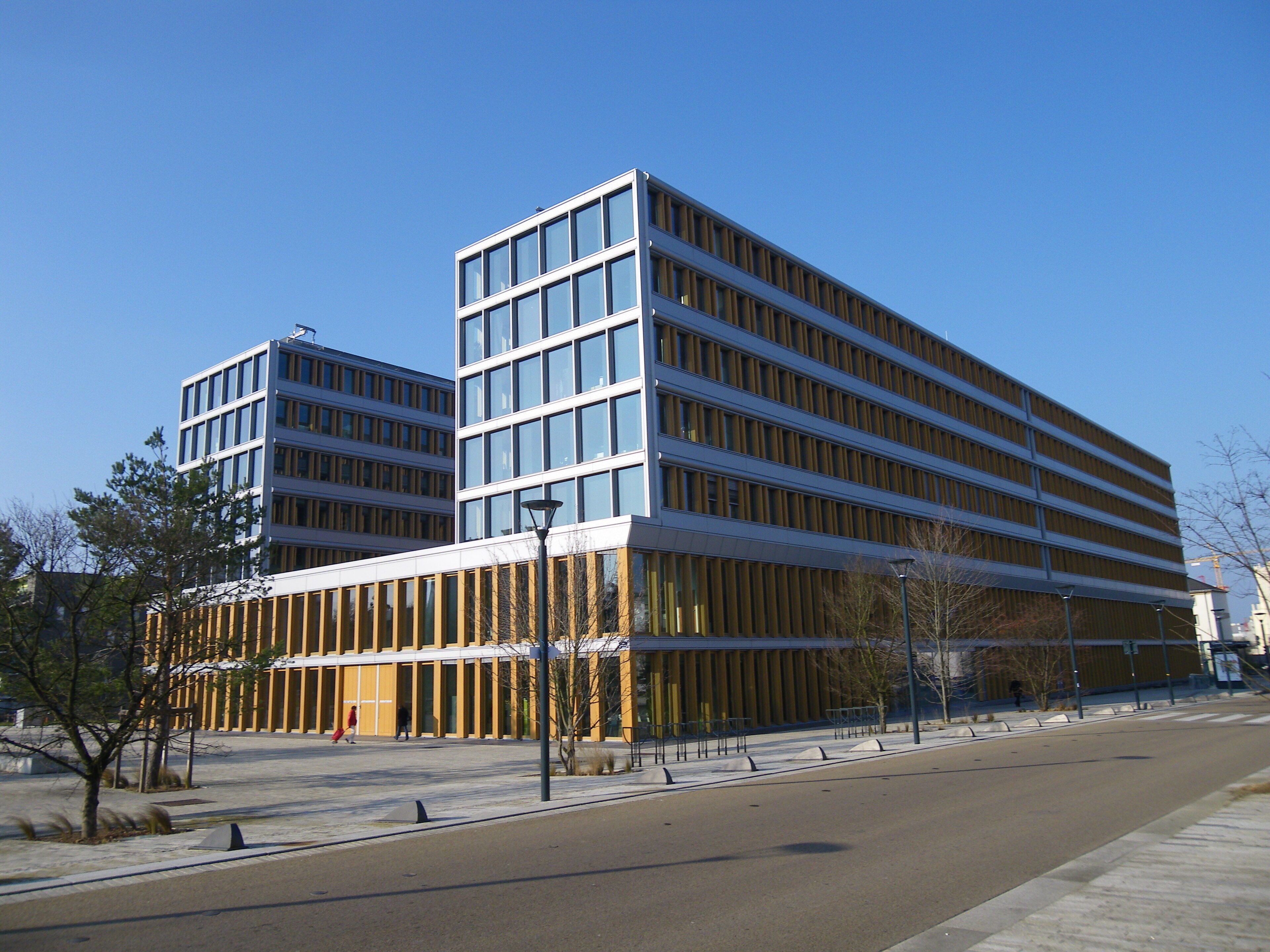 l'immeuble de rennes metropole avenue henri freville a rennes