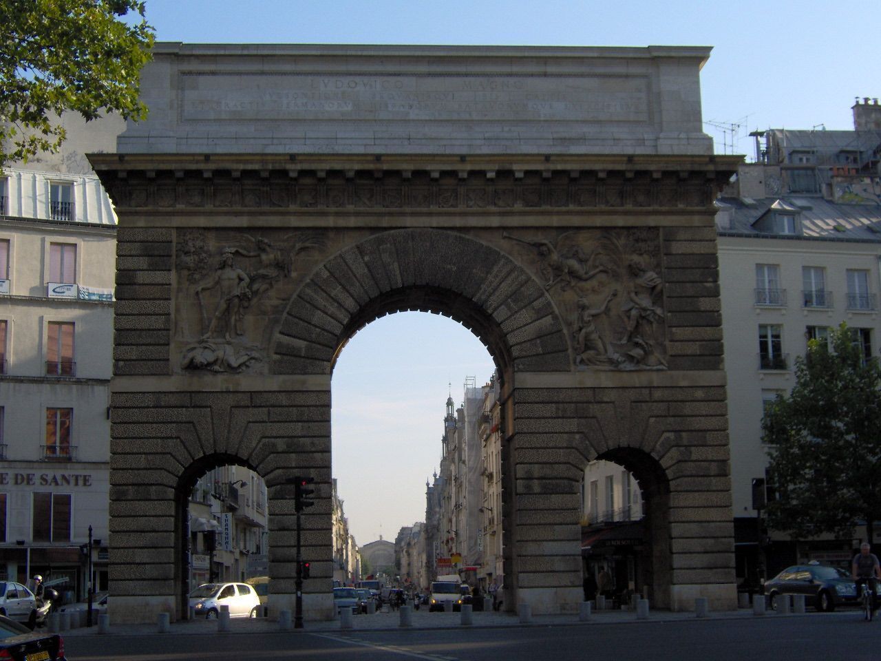 This building is classé au titre des Monuments Historiques. It is indexed in the Base Mérimée, a database of architectural heritage maintained by the French Ministry of Culture, under the reference PA00086513 .