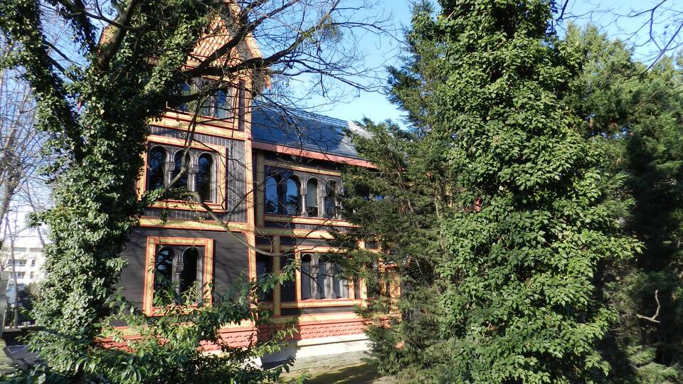 Pavillon de la Suède et de la Norvège, Courbevoie, France.