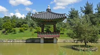 Korean pavilion in the « Colline de Suncheon », Grand-Blottereau park in Nantes