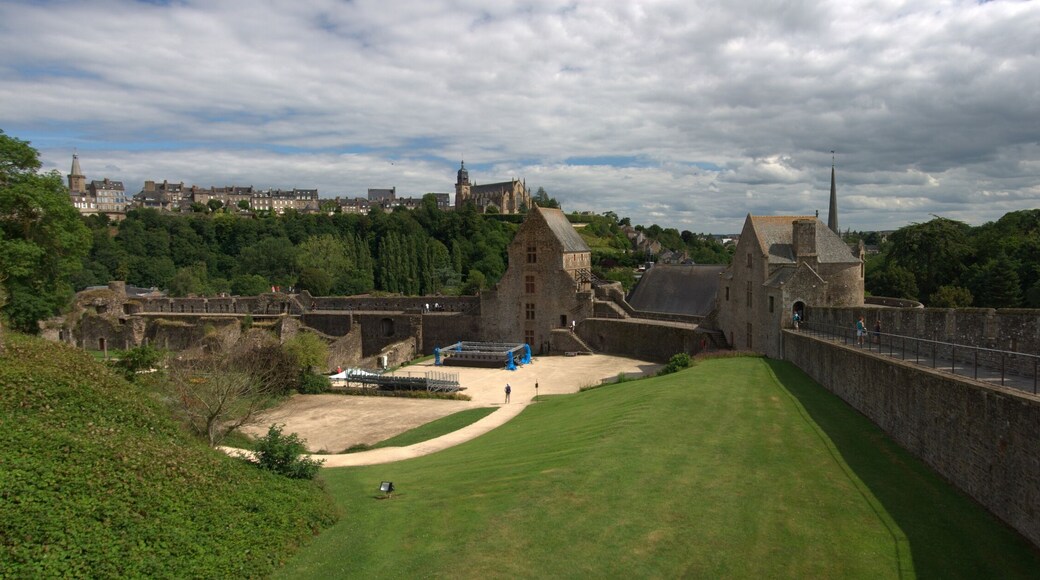 Château de Fougères
