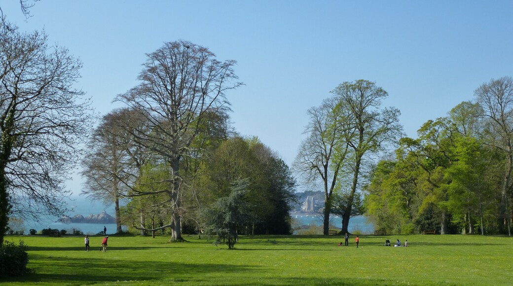 le parc de la briantais