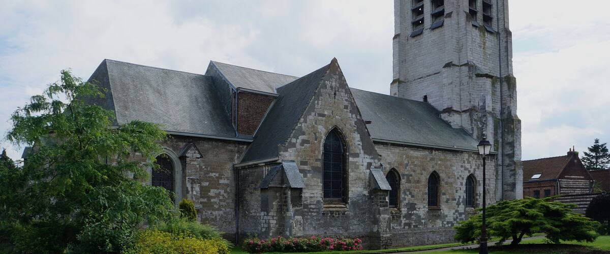 This building is en partie classรฉ, en partie inscrit au titre des Monuments Historiques. It is indexed in the Base Mรฉrimรฉe, a database of architectural heritage maintained by the French Ministry of Culture, under the reference PA00107879 .