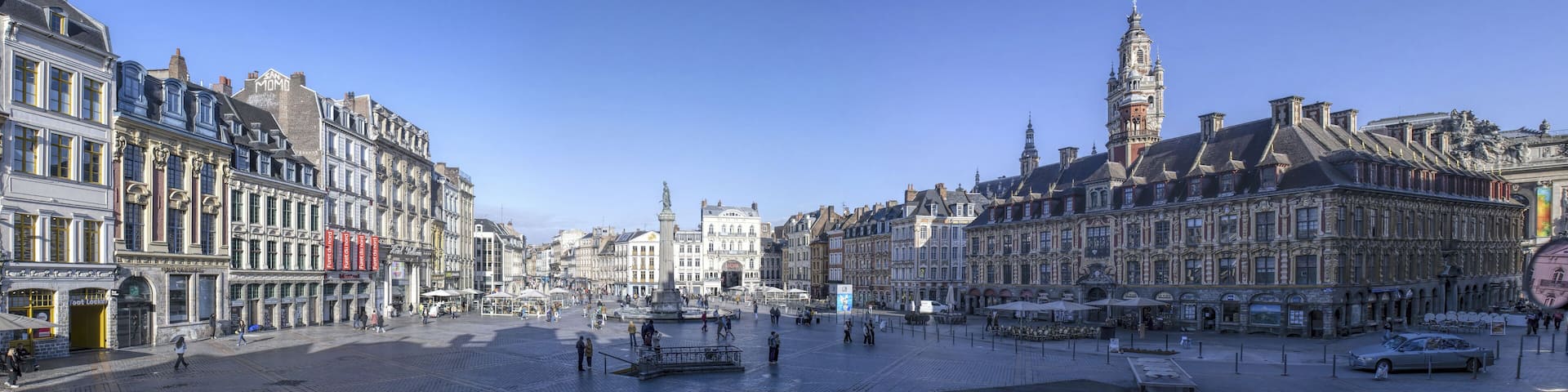 panoramic view of the main square of Lille