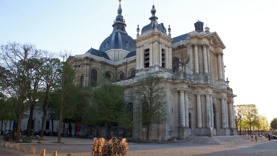 Versailles