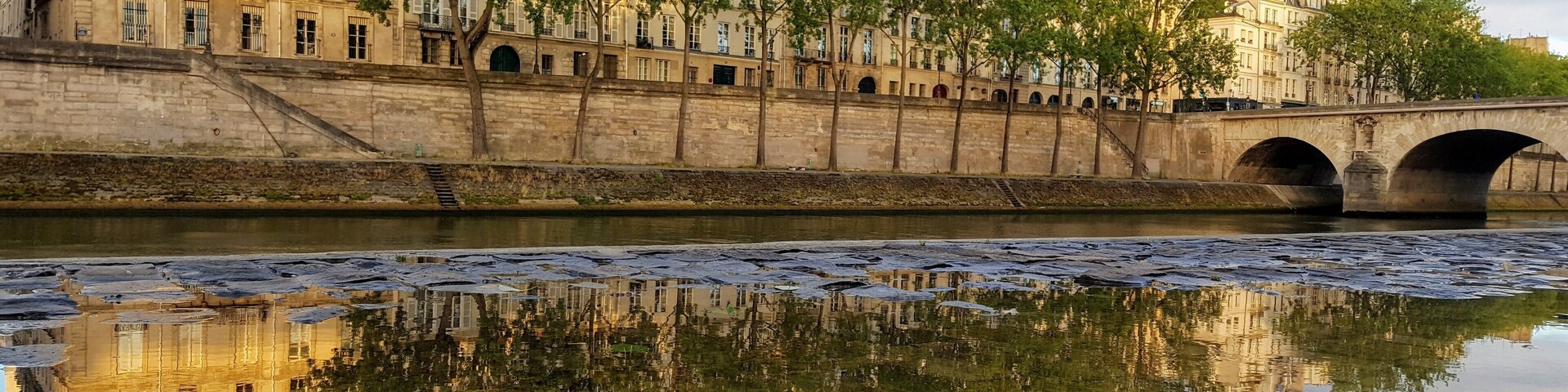 5am in Paris