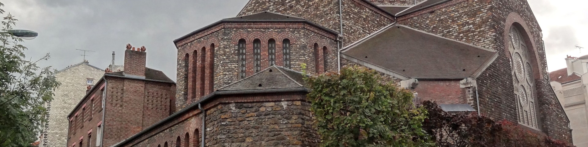 This building is classé au titre des Monuments Historiques. It is indexed in the Base Mérimée, a database of architectural heritage maintained by the French Ministry of Culture, under the reference PA00133019 .