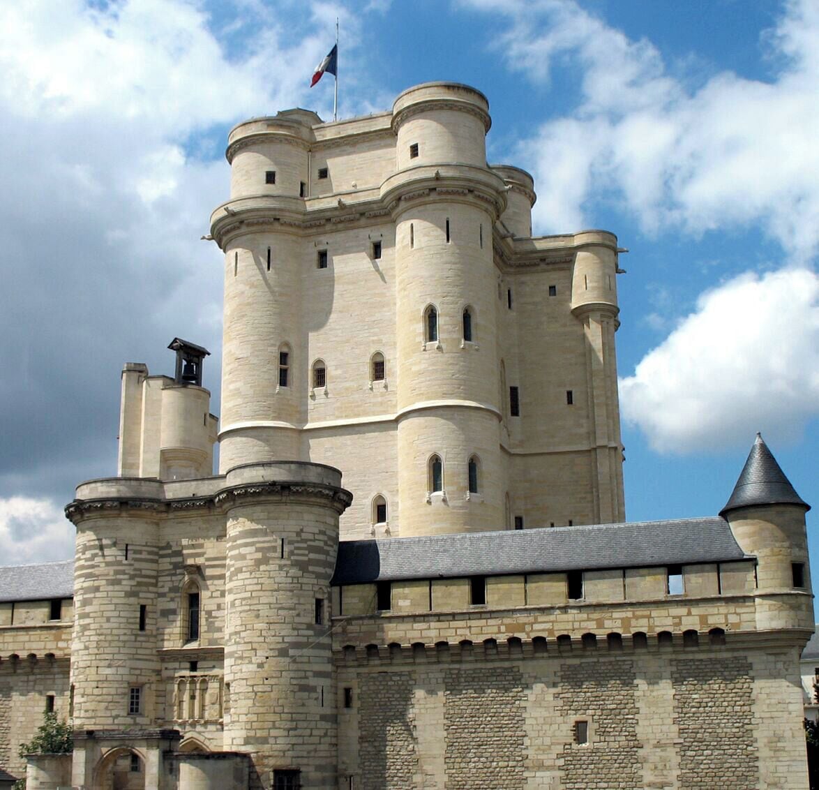 Chateau Vincennes donjon keep