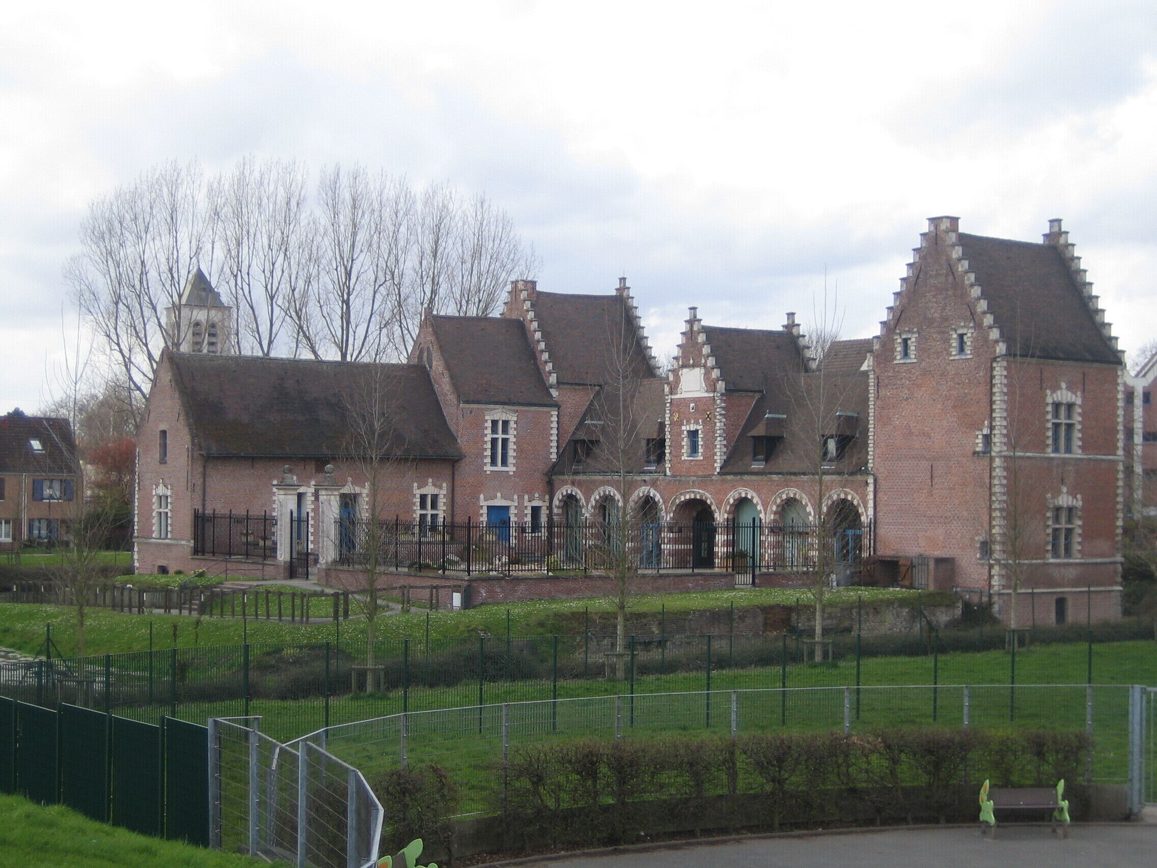 Flers castle with Saint-Pierre church in background, in Villeneuve d'Ascq.