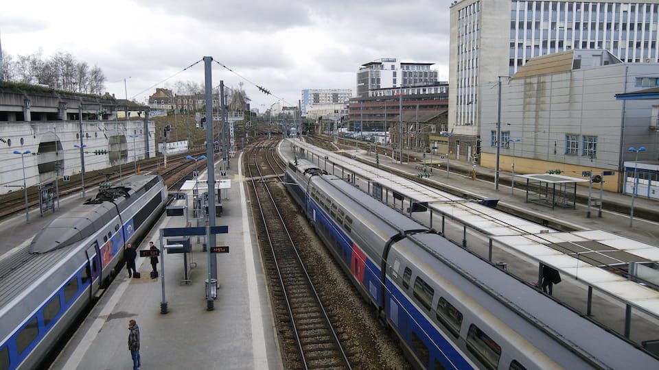 les trains en gare de rennes