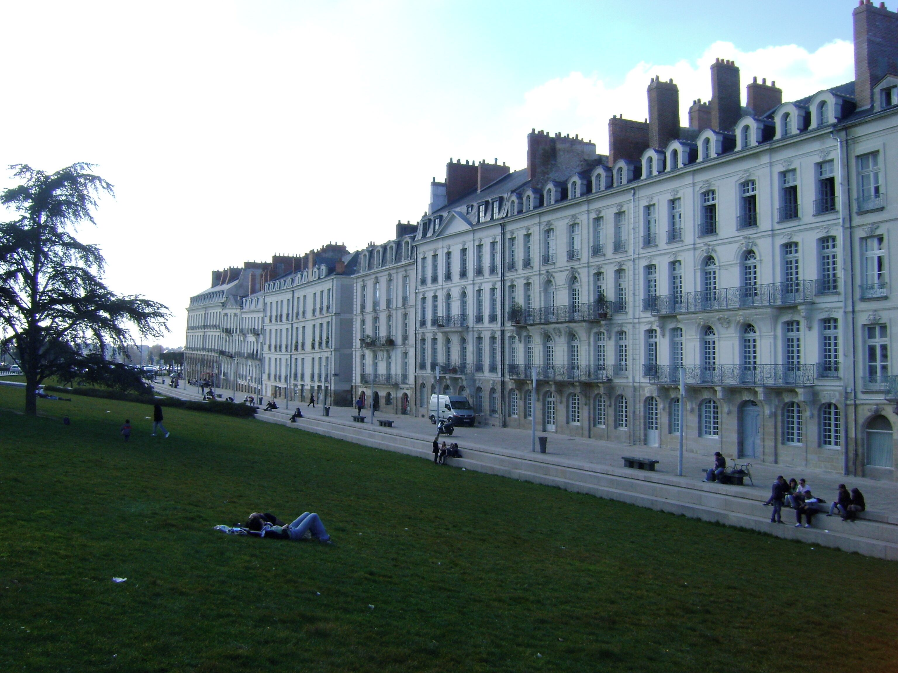This building is classé au titre des Monuments Historiques. It is indexed in the Base Mérimée, a database of architectural heritage maintained by the French Ministry of Culture, under the reference PA00108743 .