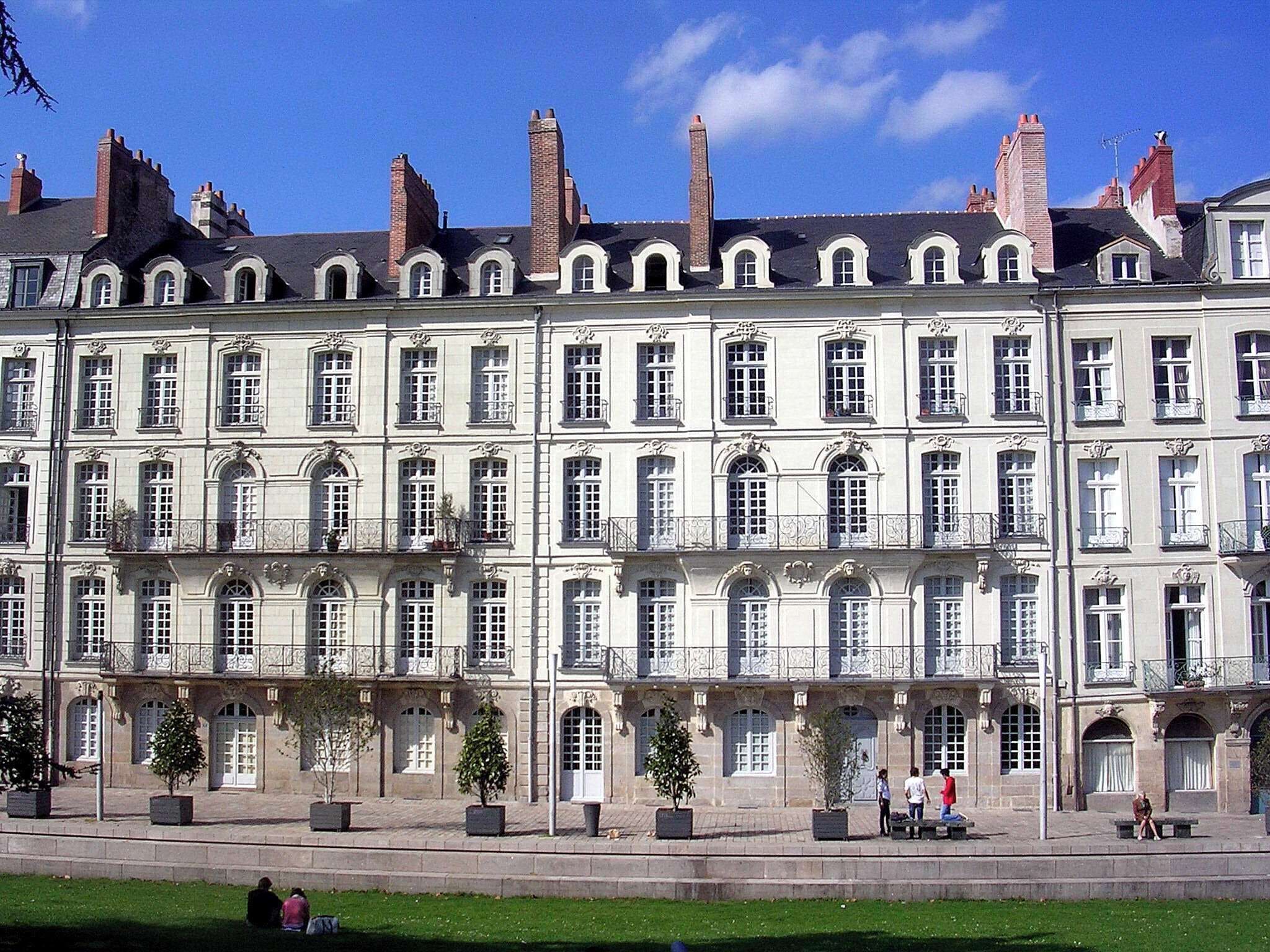 N°9 et 9 bis, allée de Turenne, à Nantes