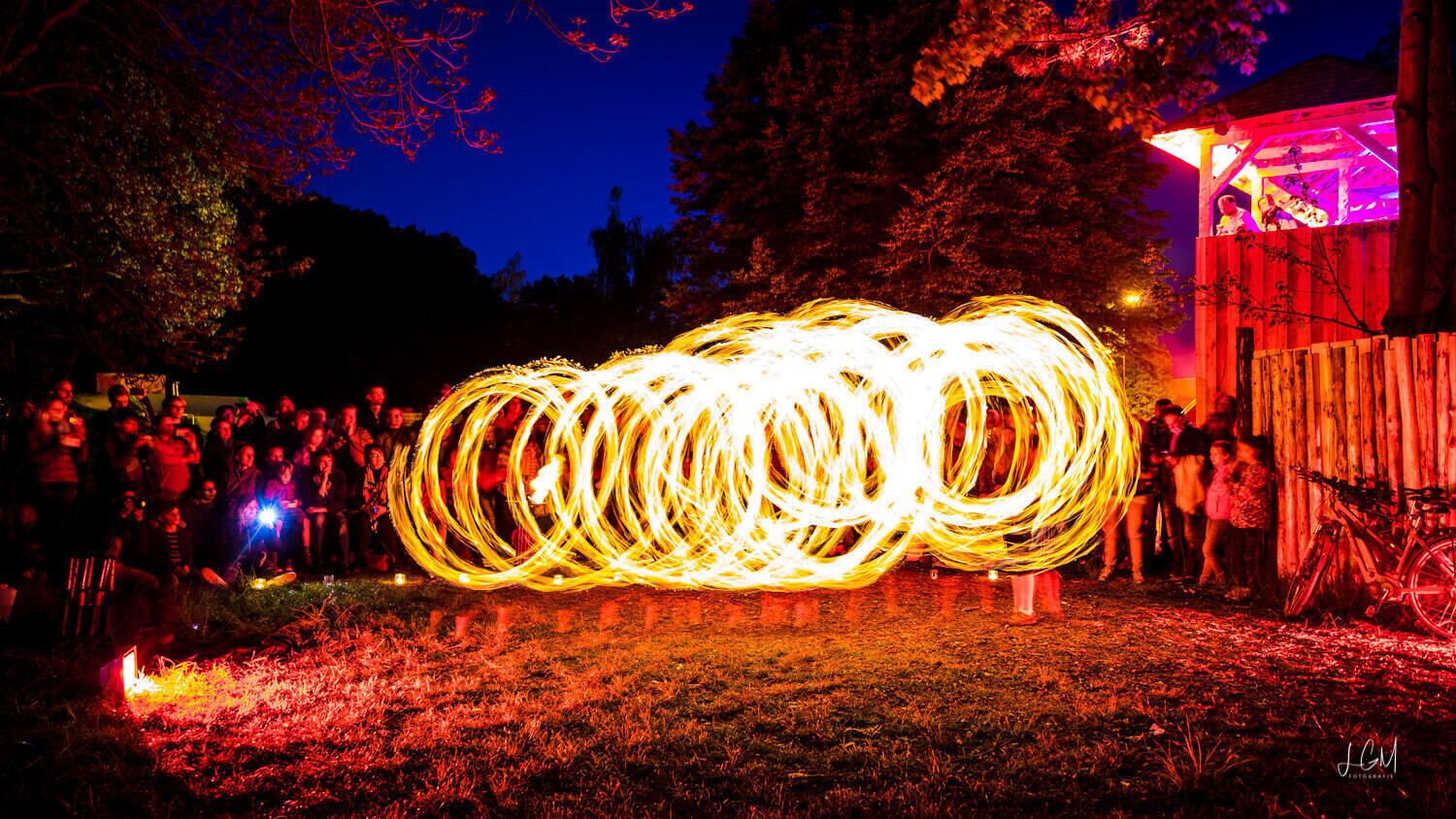 500px provided description: Feuerzauber [#900 ,#feuershow ,#feuerzauber ,#900jahrezwickau ,#900jahre ,#historischesdorfzwickau ,#historischesdorf]