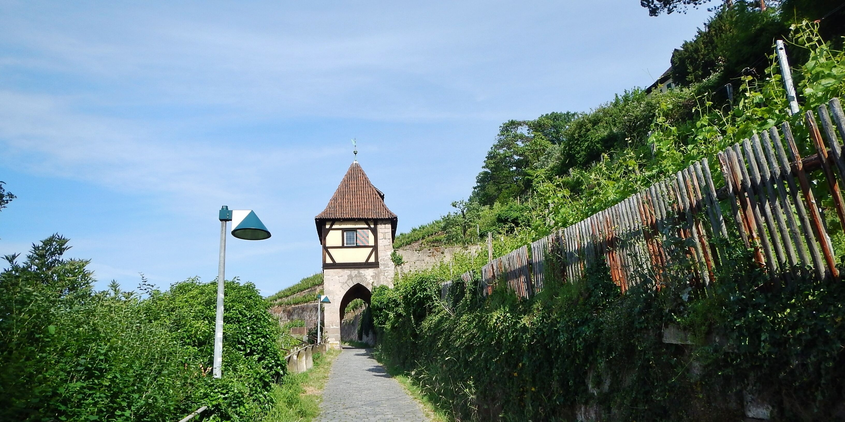 Esslinger Höhenweg, Neckarhaldenweg