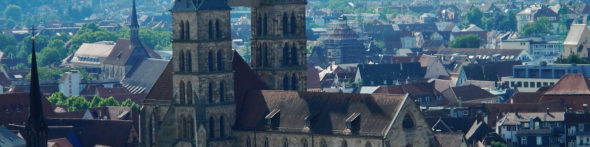 Blick auf dei Stadtkirche St. Dionys in Esslingen