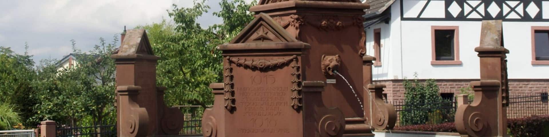 Rottenberg, Georg-Blass-Straße: War memorial in memory of the soldiers from Rottenberg fallen in the World Wars 1914-1918 and 1939-1945