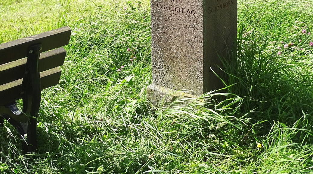 Memorial stone near Oberschur commemorating the successful completion of the land reparcelling in 1996 in the region of Mensengesäß, Dörnsteinbach and Krombach
