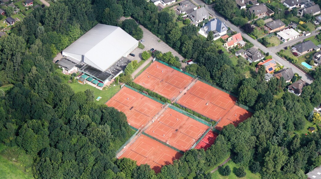 Fotoflug: von Flughafen Ganderkesee - Ganderkesee Stadt - Hasportsee - Roland Center - Grollaner See - Airport Bremen (identische Bildbeschreibung für File:2012-08-08-fotoflug-bremen zweiter flug 0001.JPG bis File:2012-08-08-fotoflug-bremen zweiter flug 0100.JPG