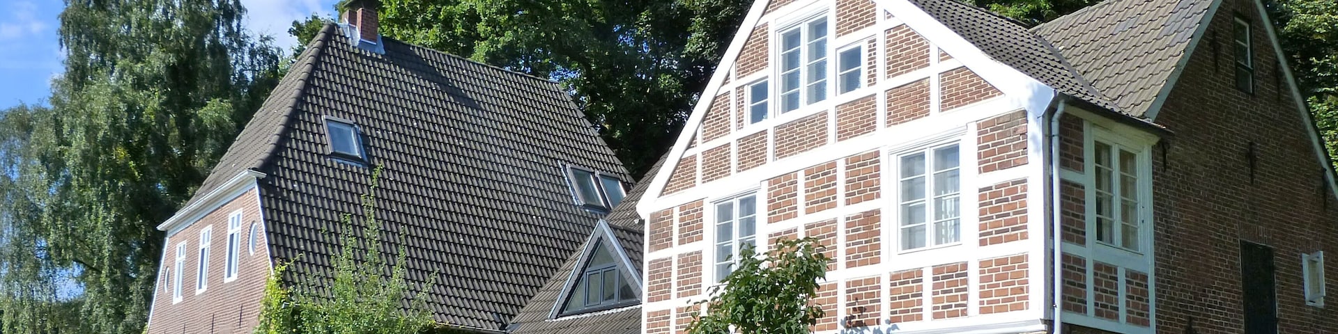 Raschens Werft in Bremen, Admiral-Brommy-Weg 10-11