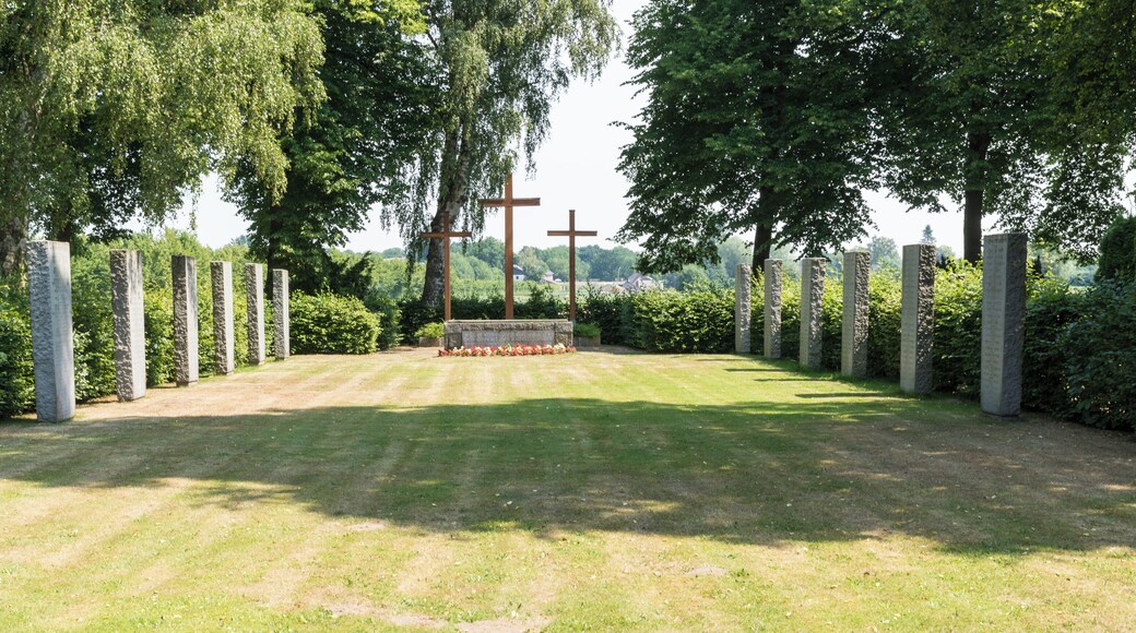 This is a photograph of an architectural monument. It is on the list of cultural monuments of Hamburg, no. 27639