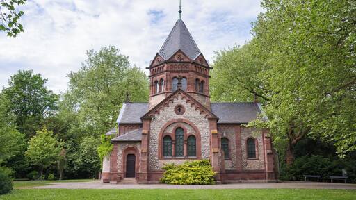 Chapel on the historic city cemetery (Stadtfriedhof) in Göttingen, Germany.