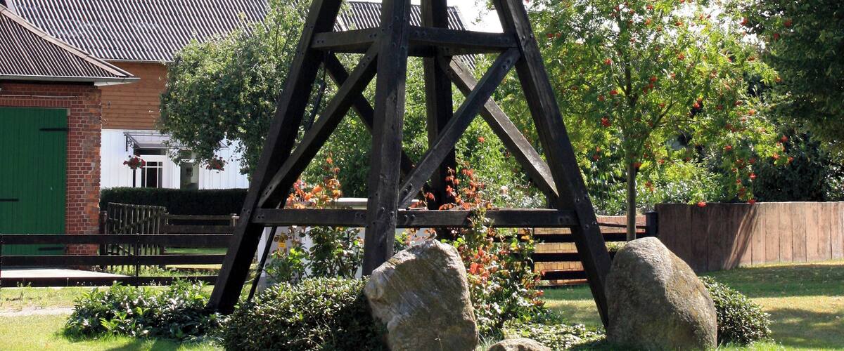 Clock tower in Kolshorn, Lehrte