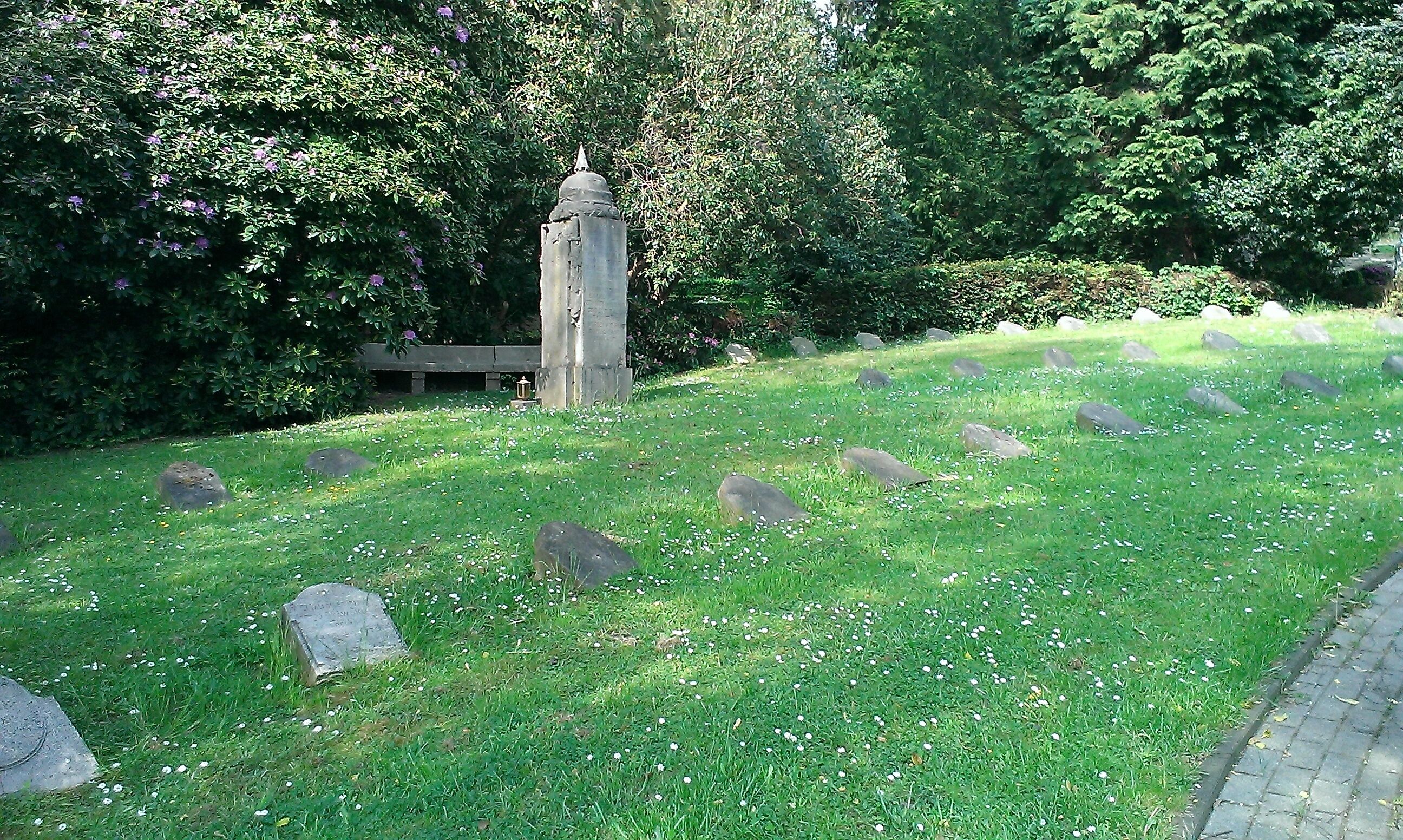 Gedenkstein für die Opfer des 1. Weltkrieges auf dem städt. Friedhof in Wetter (Ruhr)