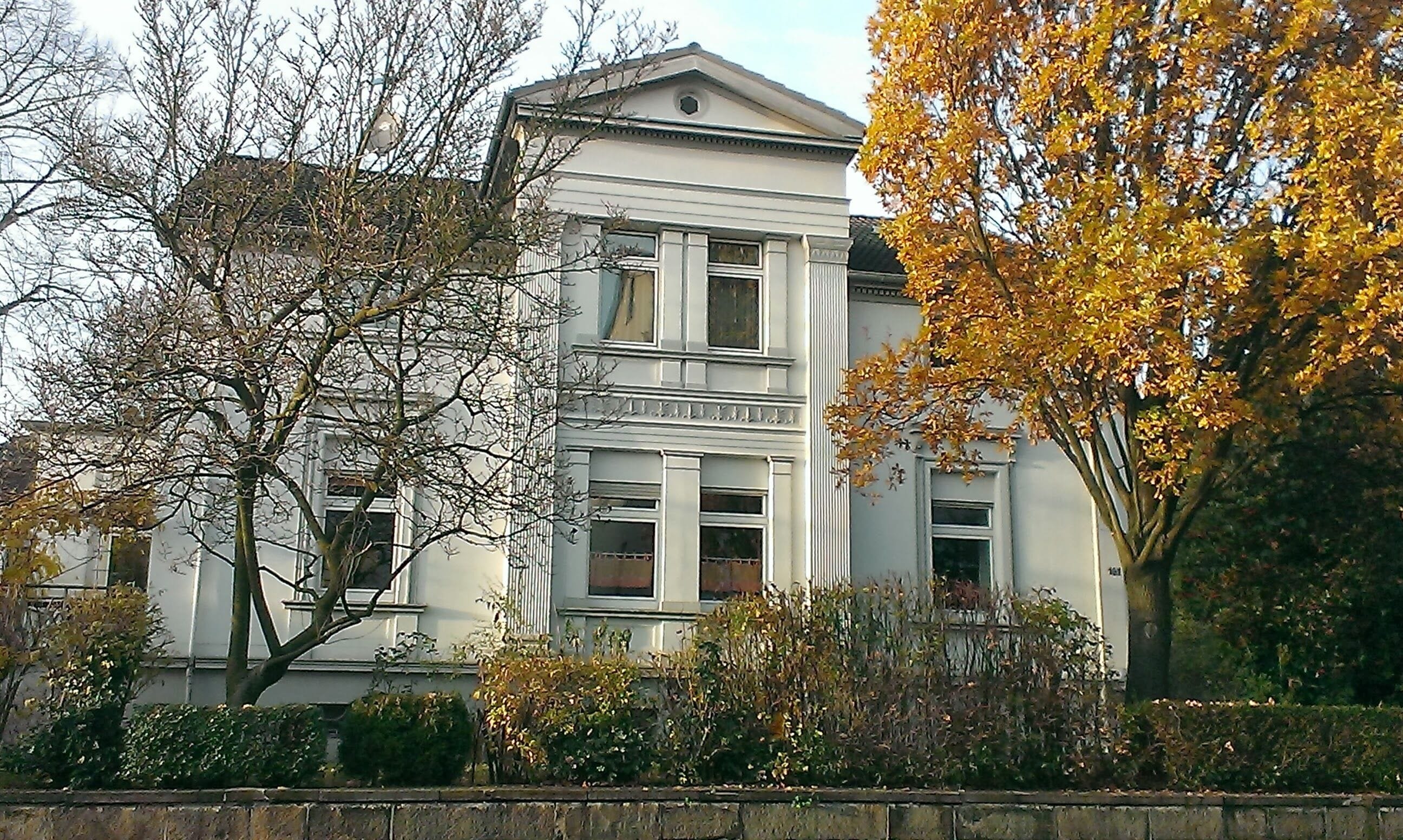 This is a photograph of an architectural monument. It is on the list of cultural monuments of Wetter (Ruhr), no. 142
