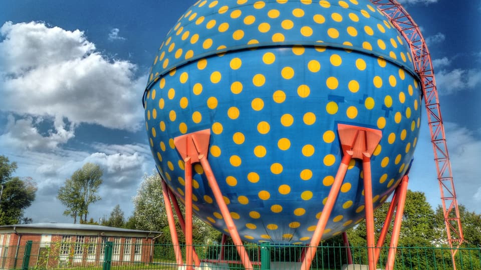 Blauer Gasbehälter am Rhein-Herne-Kanal Gelsenkirchen