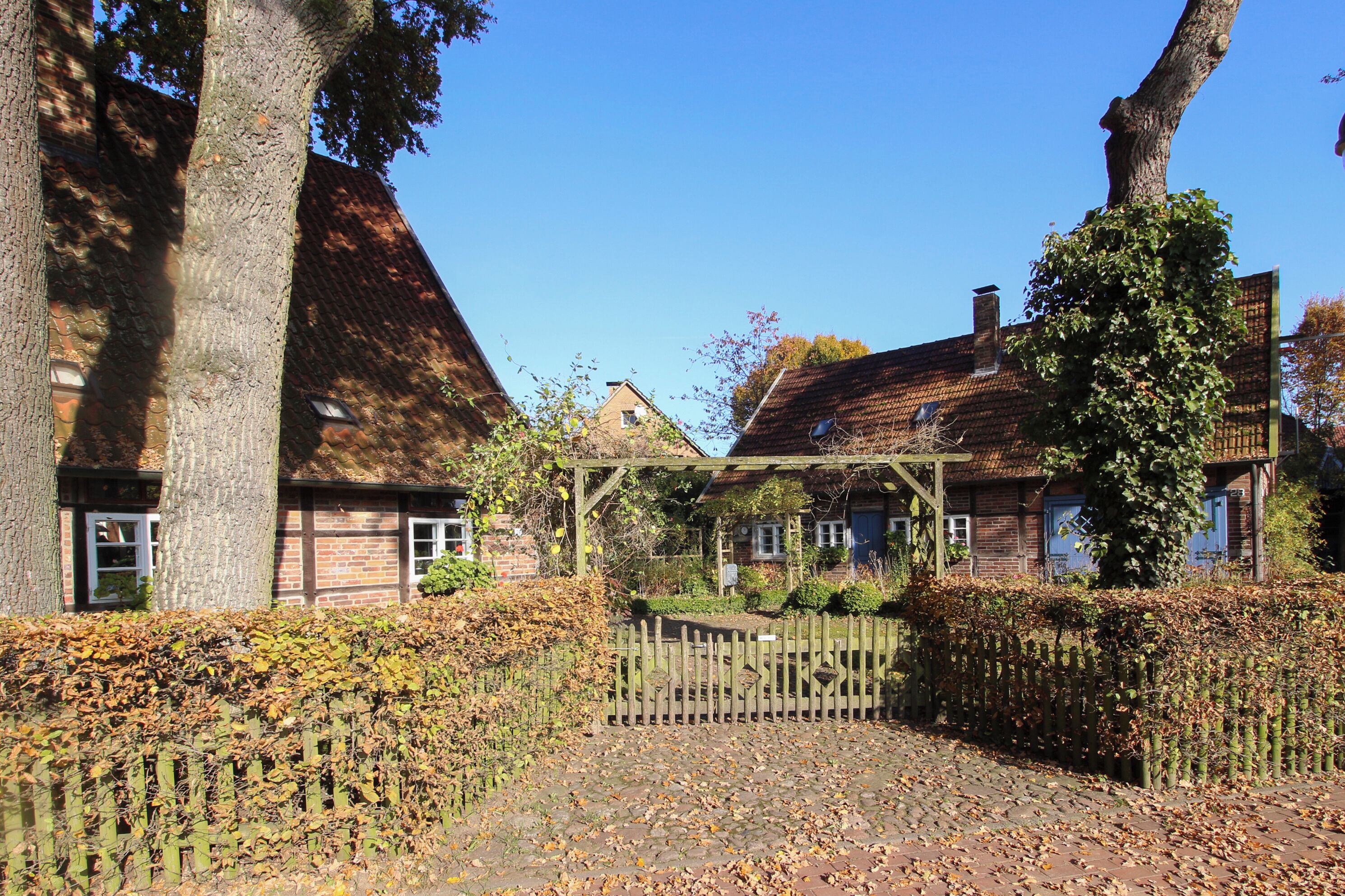 Haltern am See - Sythen, Denkmalliste 18; Hofanlage Dorfstr. 28