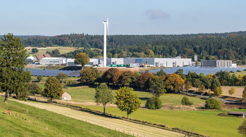 Finke Formenbau im Gewerbegebiet Buke an der Grenze zu Schwaney, Gemeinde Altenbeken