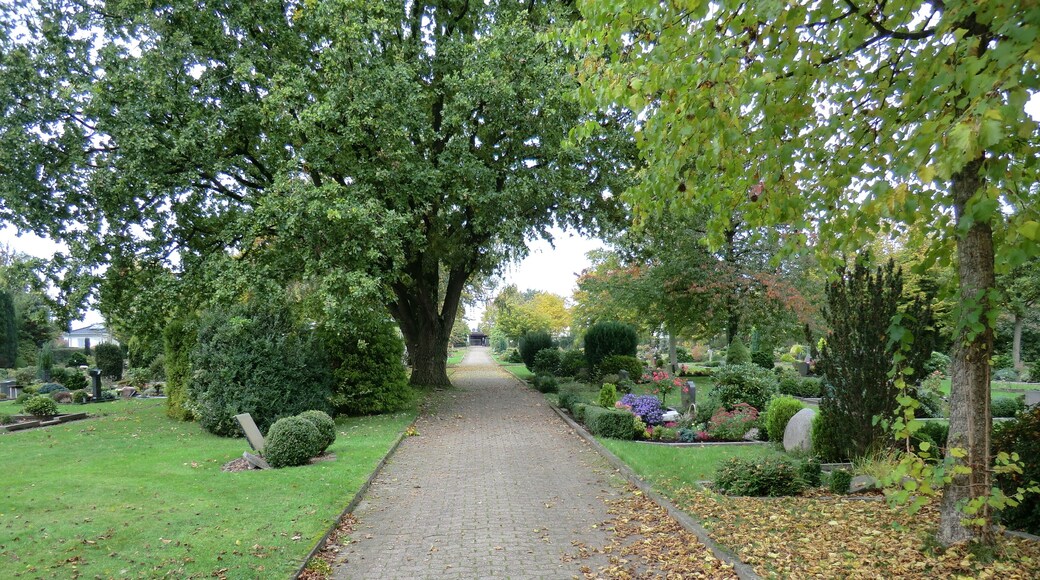 Friedhof Oetinghausen Milchstraße / Kreuzstraße