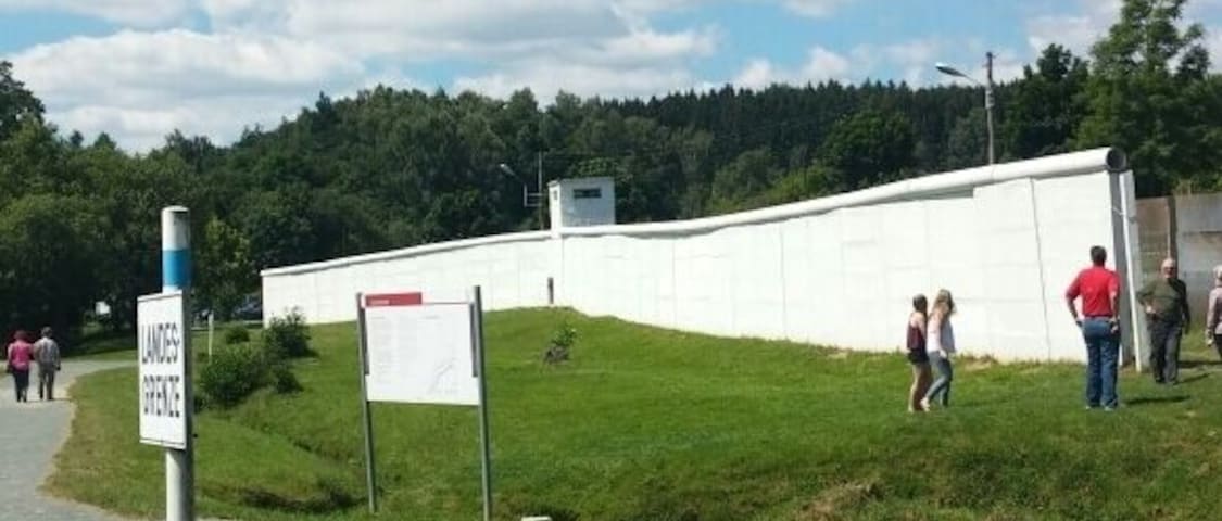 Modlareuth, "little Berlin", was a town divided through the center of town by the wall. June 17, 1989 the wall was knocked down. Intact is a portion of the wall, a watchtower, tank, and American bunker used for covert operations.