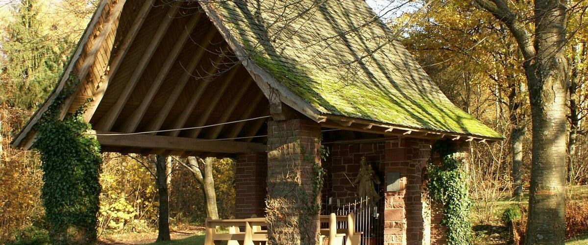 Die Kapelle Maria im Aufgang bei Schimborn