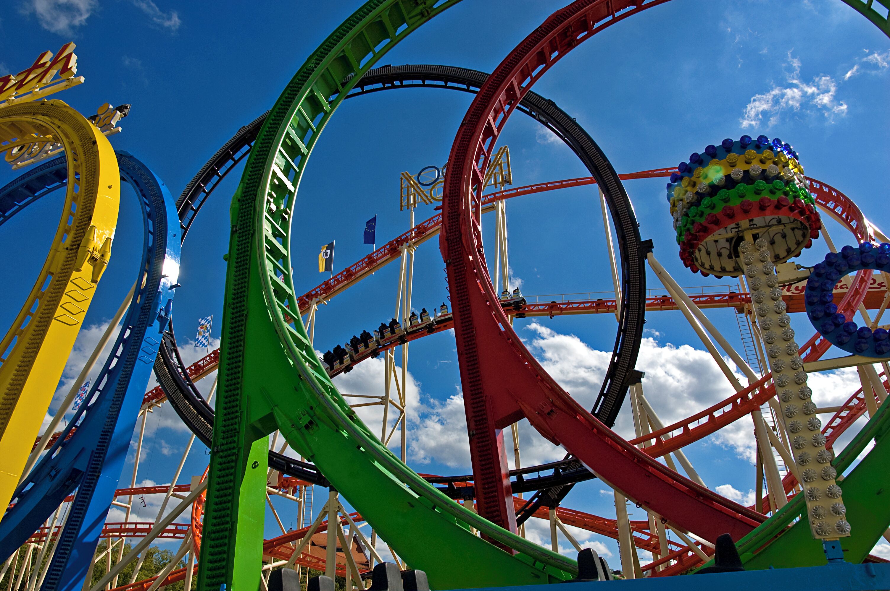 Oktoberfest 2011 - der Countdown läuft ... Probe-Leerfahrt ohne Passagiere ... ... Bavaria today ... original size ... View large on black