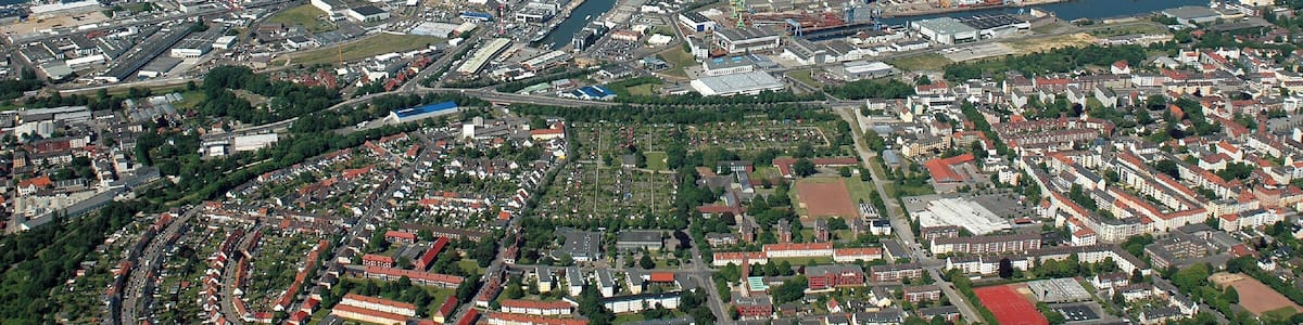 Fotoflug vom Flugplatz Nordholz-Spieka über Cuxhaven und Wilhelmshaven