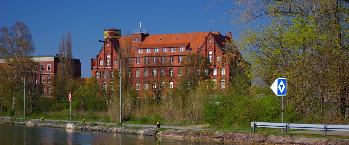Conti Verwaltungsgebäude, 17.04.2010