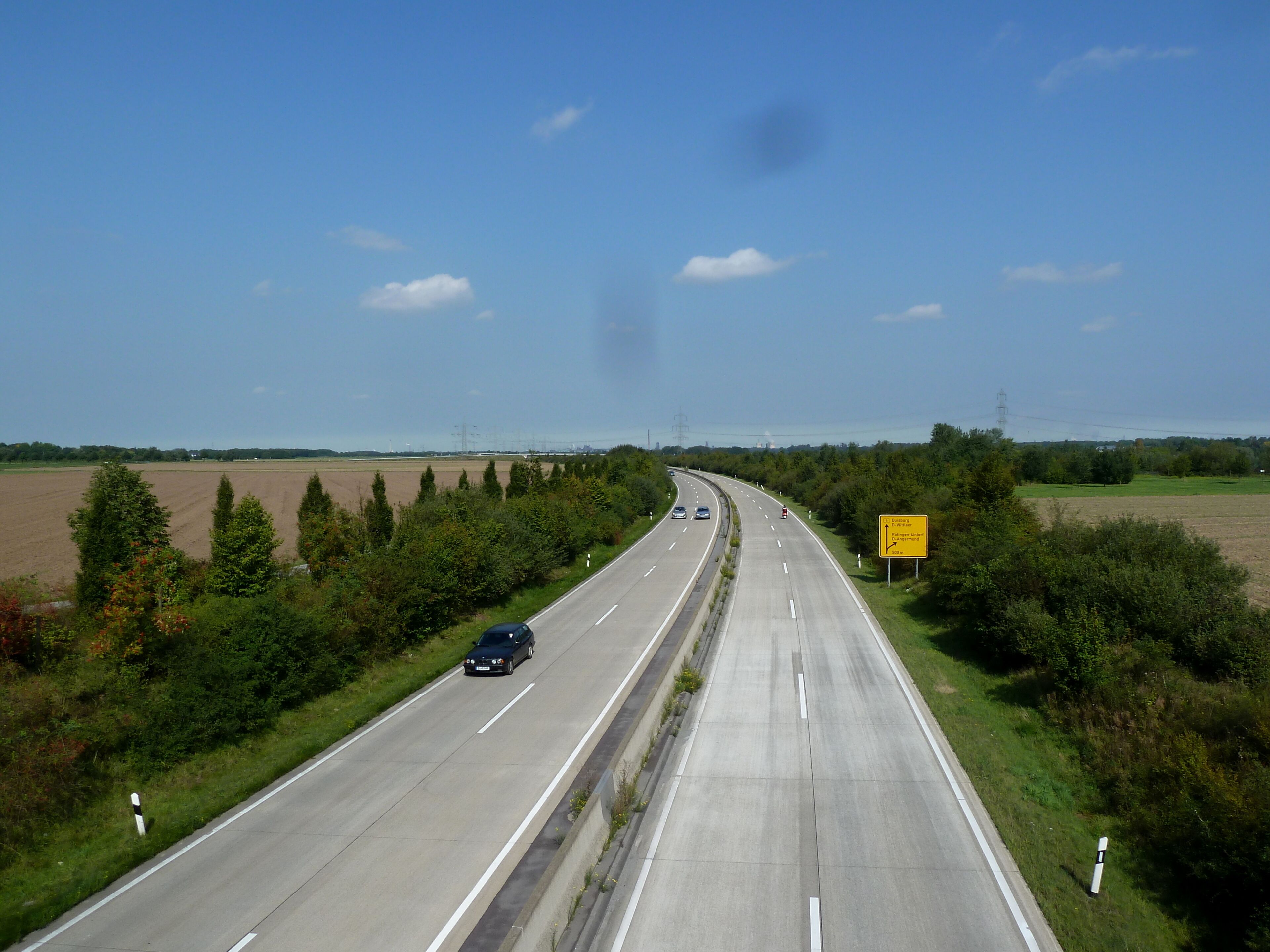 Die neue Bundesstraße B8 Düsseldorf – Duisburg zwischen Kalkum-Kaiserswerth und Angermund