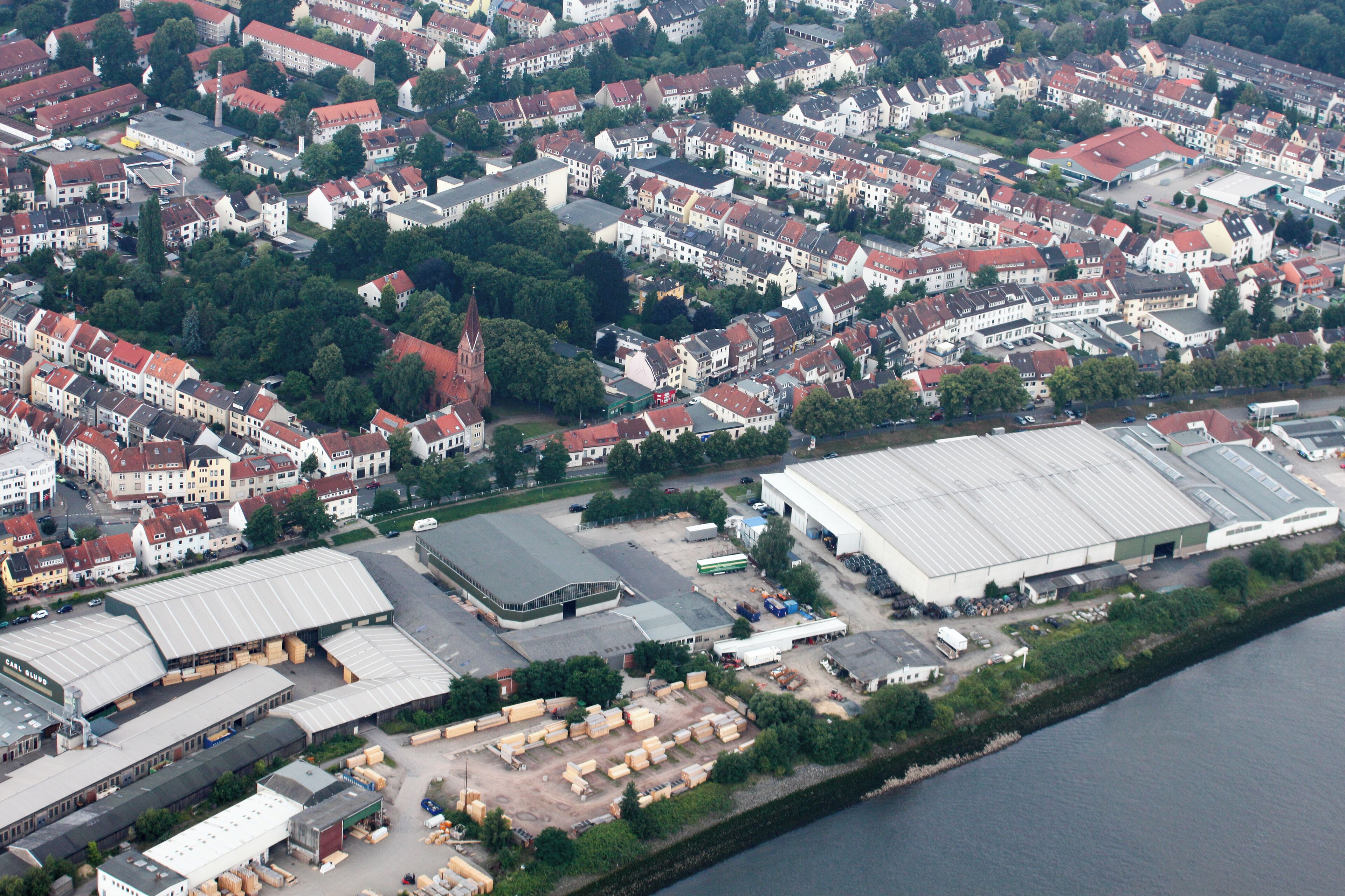 Lufbilder Bremen:Hohentorshafen, Woltmershausen, Überseestadt, Altstadt, Ostertor (identische Bildbeschreibung für File:2012-08-08-fotoflug-bremen zweiter flug 0750.JPG bis File:2012-08-08-fotoflug-bremen zweiter flug 0885.JPG; alle mit GPS-Koordinaten