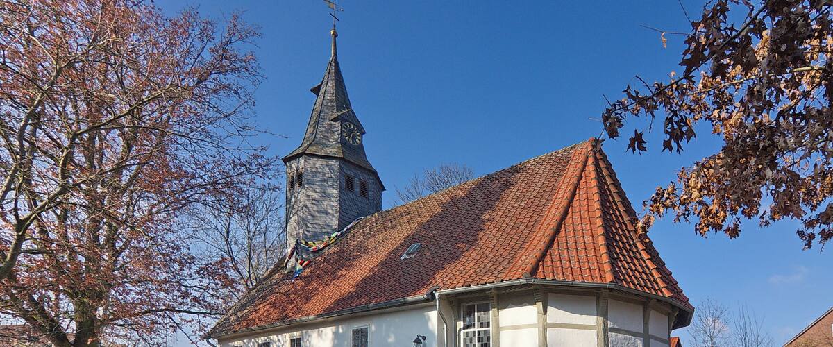 St.-Urban-Kirche in Klein Ilsede (Ilsede), Niedersachsen, Deutschland