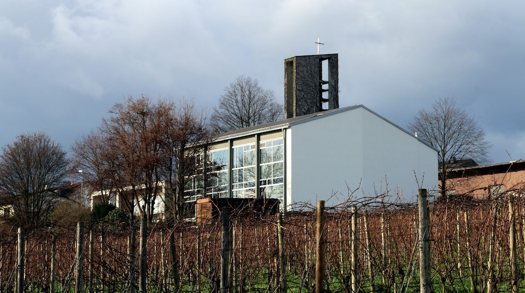 Mittelheim, Rheingau: Evangelische Kirche; geweiht 1957