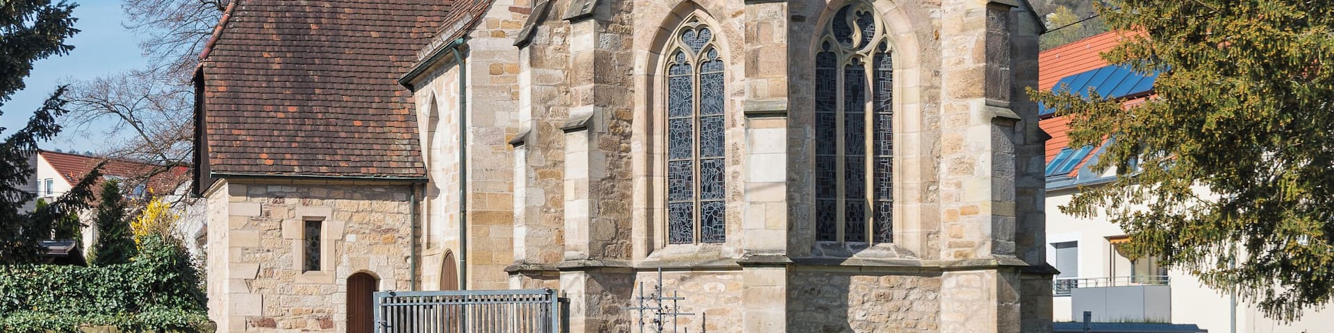 Alte Pfarrkirche (Friedhofskirche) in Stuttgart-Hedelfingen.