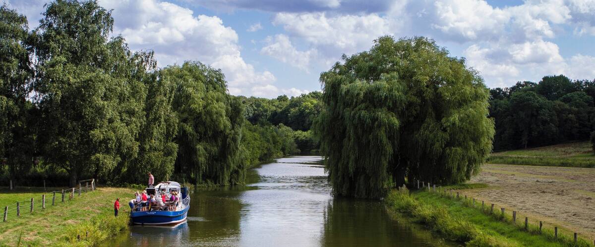 Die Trave bei Reecke.