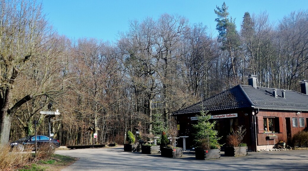 Sieben Linden bei Uhlbach